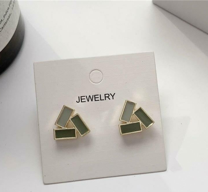 Small Golden Plated Earrings – Elegant & Minimalist Everyday Jewelry