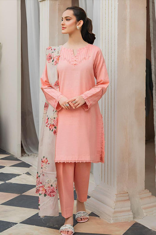 Pink Embroidered Lawn 3-Piece Suit – Elegant & Stylish